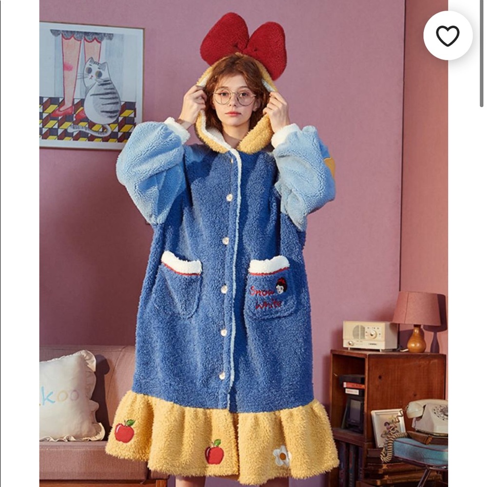 Snow White Plush Robe